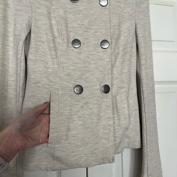{Cabi} Charlie Double Breasted Ponte Knit Moto Jacket in Oatmeal - Women's XS - Picture 5 of 12
